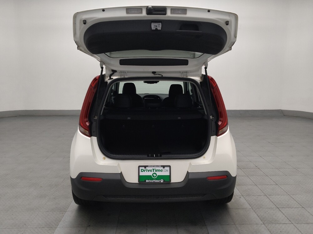 2020 Kia Soul in Union City, GA 30291 - 18100051 29