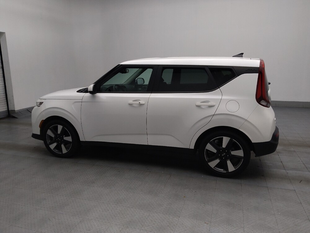 2020 Kia Soul in Union City, GA 30291 - 18100051 3