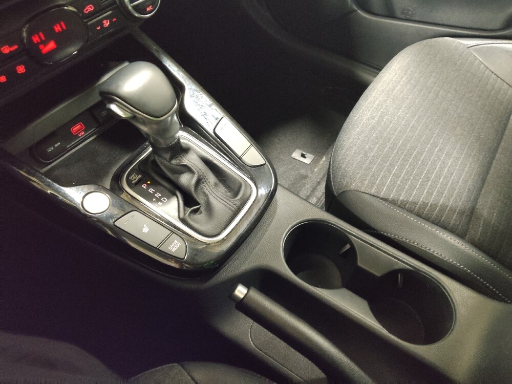 2020 Kia Soul in Union City, GA 30291 - 18100051 26