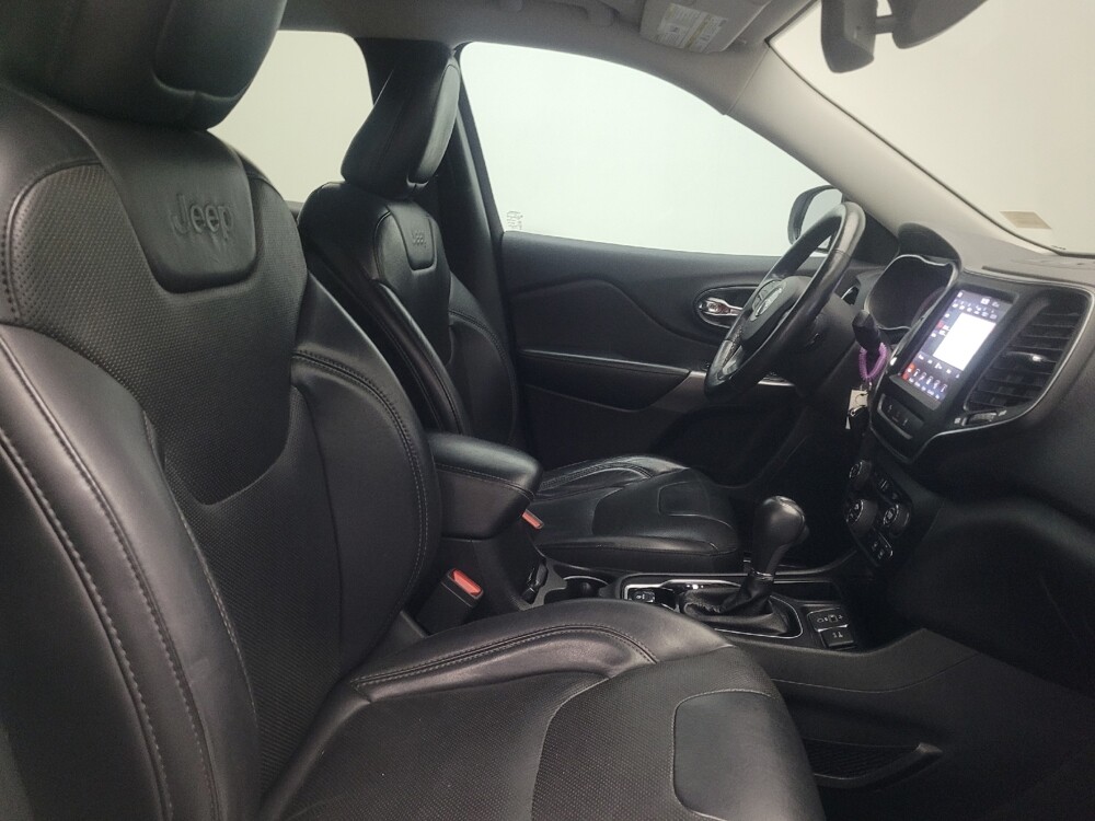 2019 Jeep Cherokee in Union City, GA 30291 - 18100052 21