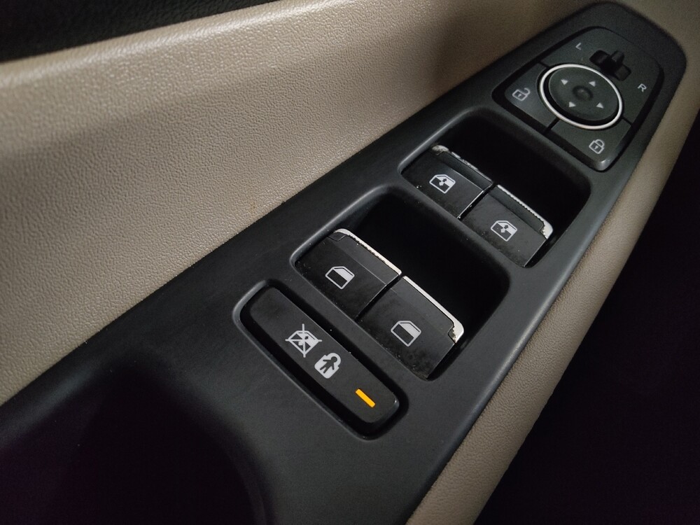 2020 Hyundai Santa Fe in Jackson, MS 39211 - 18100055 27