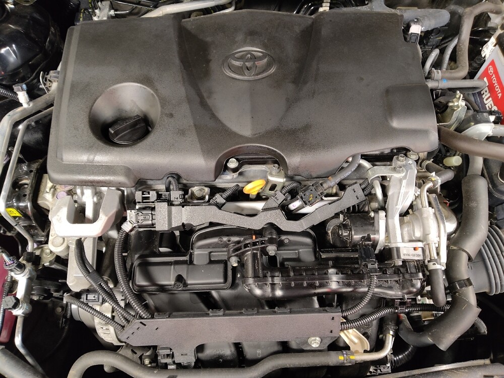 2020 Toyota Camry in Marietta, GA 30062 - 18100058 30