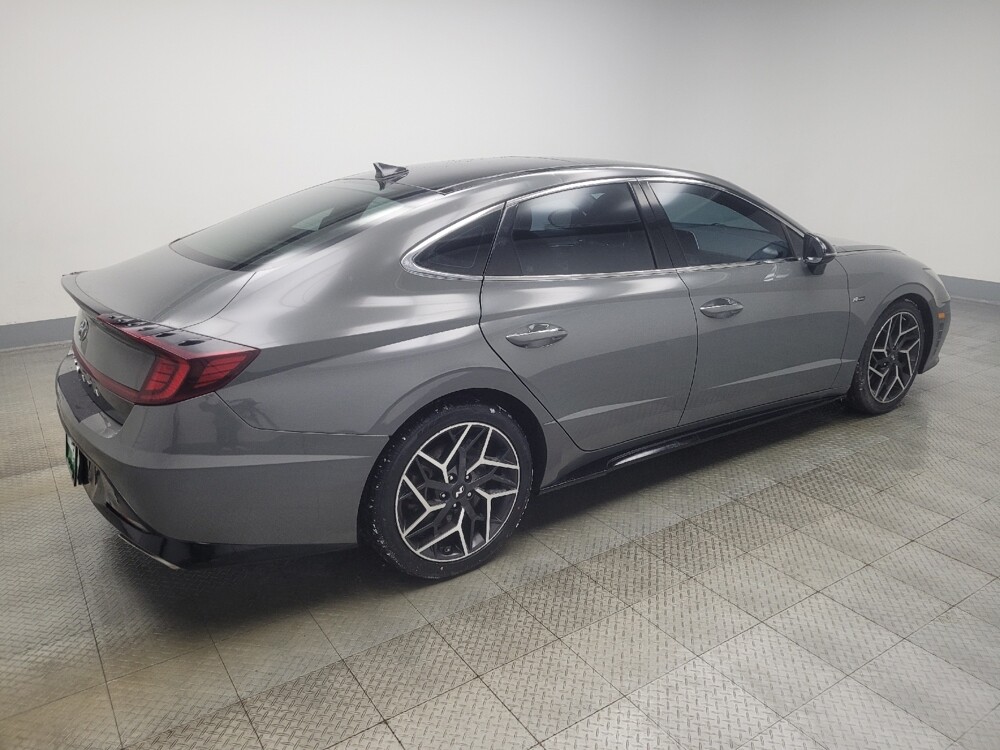 2022 Hyundai Sonata in Highland, IN 46322 - 18100061 10