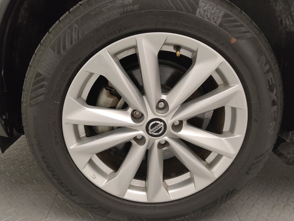 2019 Nissan Rogue Sport in Round Rock, TX 78664 - 18100067 31