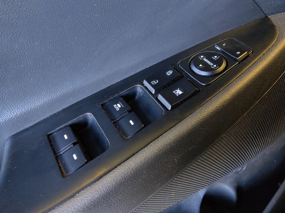 2017 Hyundai Tucson in Albuquerque, NM 87113 - 18100077 27