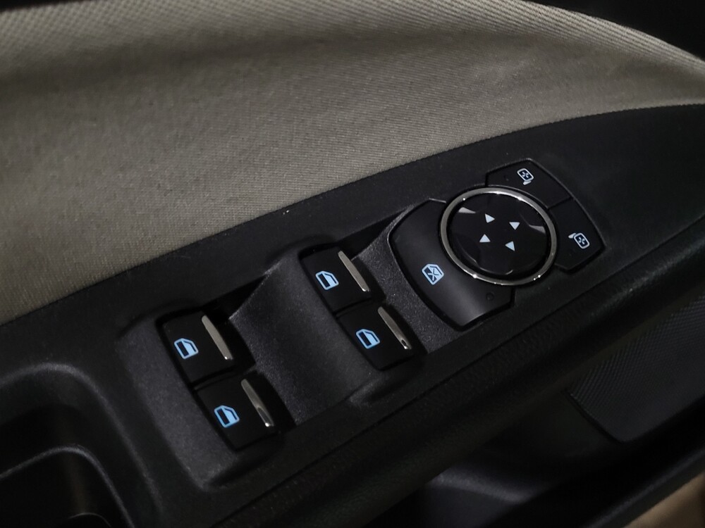 2018 Ford Fusion in Glen Burnie, MD 21061 - 18100080 27