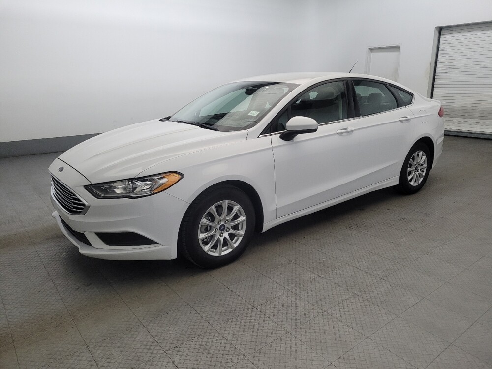2018 Ford Fusion in Glen Burnie, MD 21061 - 18100080 2
