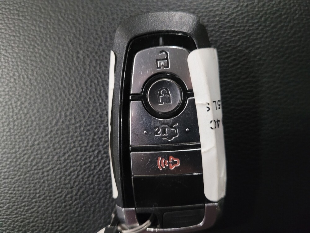 2018 Ford Fusion in Glen Burnie, MD 21061 - 18100080 32