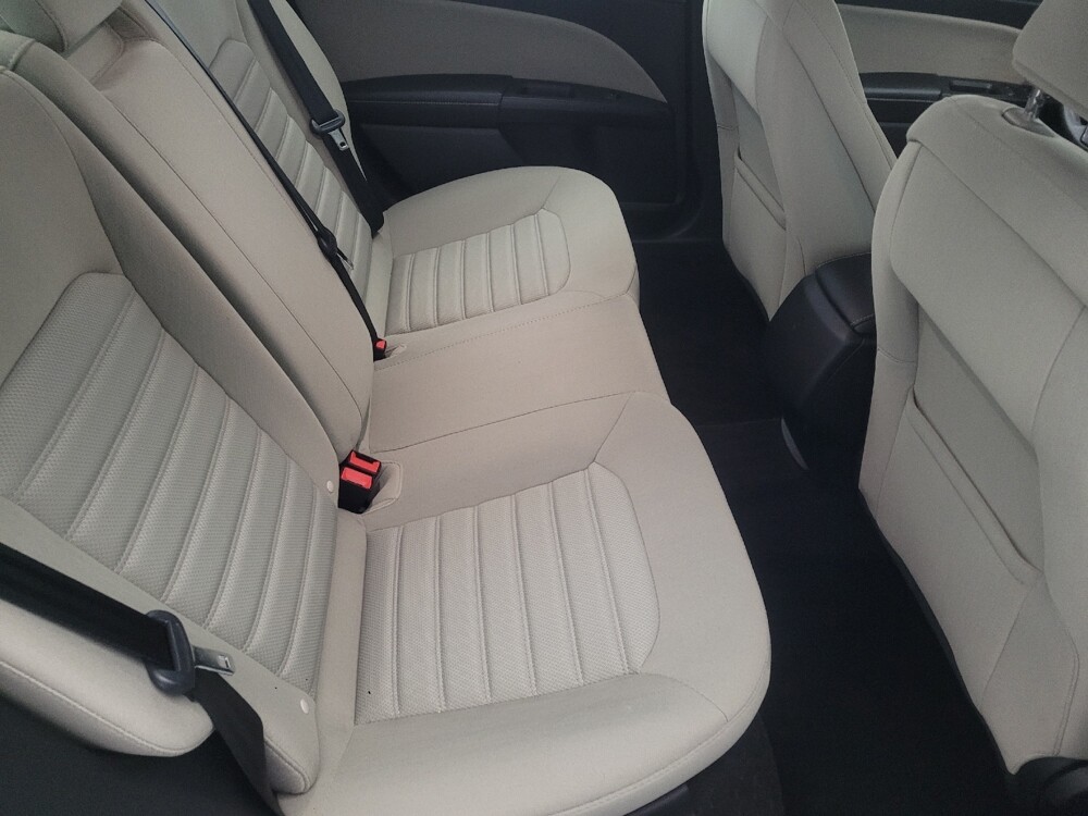 2018 Ford Fusion in Glen Burnie, MD 21061 - 18100080 19