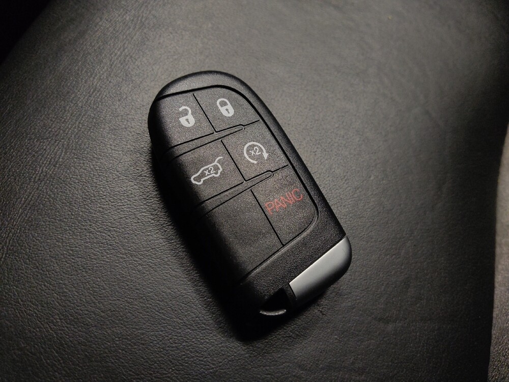 2017 Dodge Durango in Glendale, AZ 85301 - 18100082 32