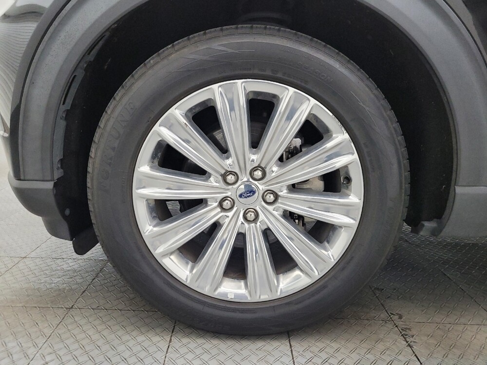 2020 Ford Explorer in Glendale, AZ 85301 - 18100083 31