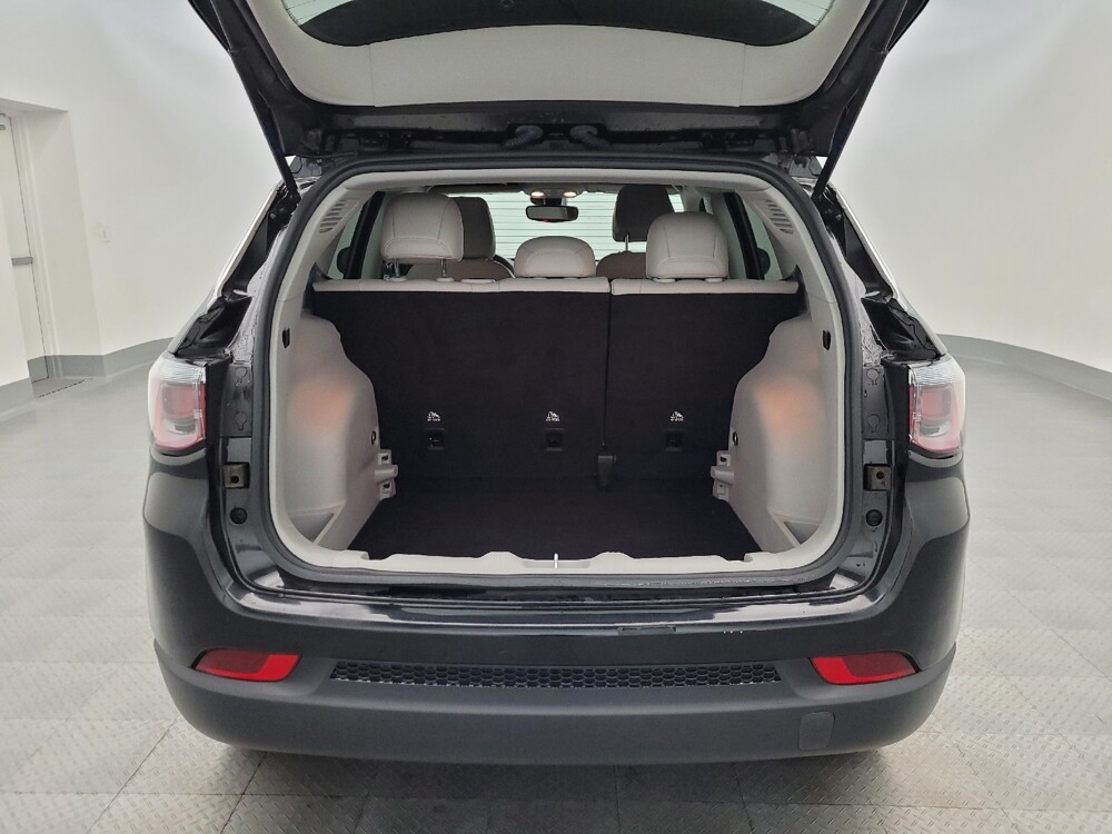 2022 Jeep Compass in Tucson, AZ 85705 - 18100085 29