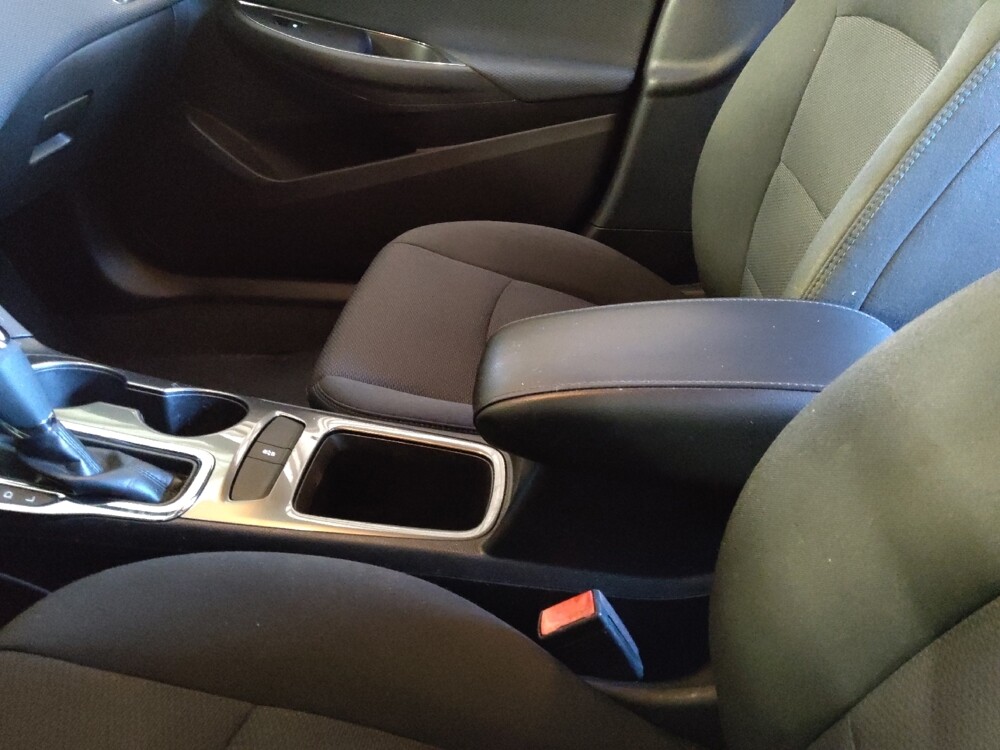 2017 Chevrolet Cruze in Clearwater, FL 33764 - 18100088 26