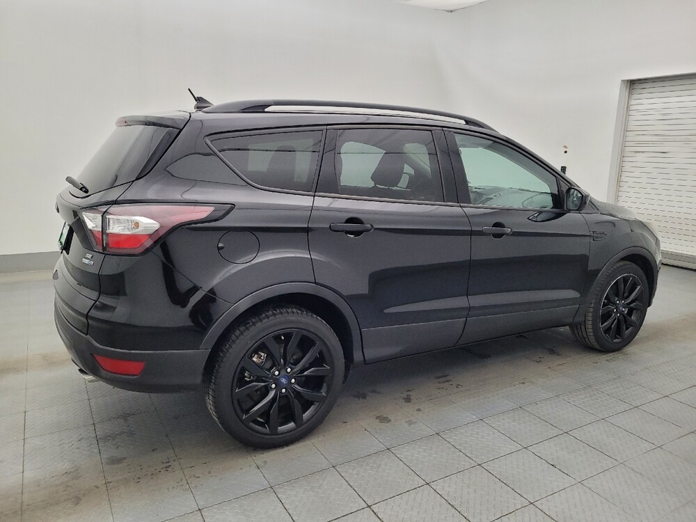 2018 Ford Escape in Columbus, GA 31909 - 18100089 10