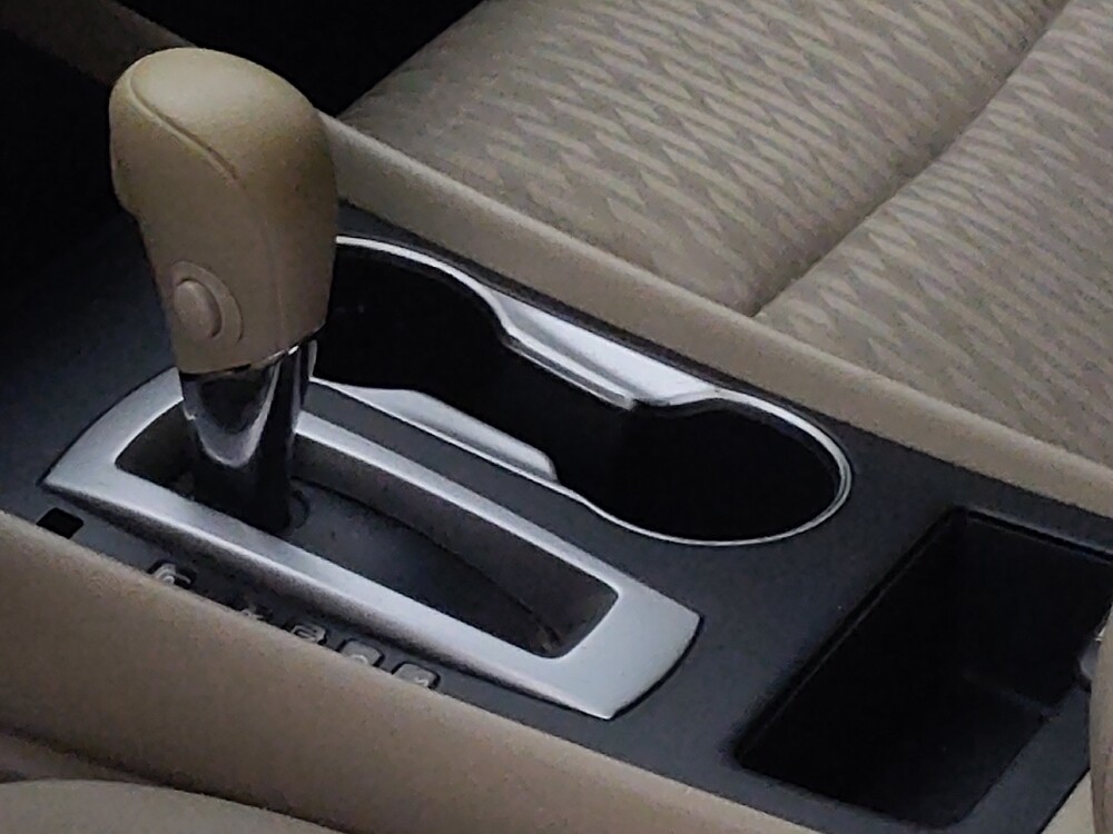 2017 Nissan Altima in Clearwater, FL 33764 - 18100093 26