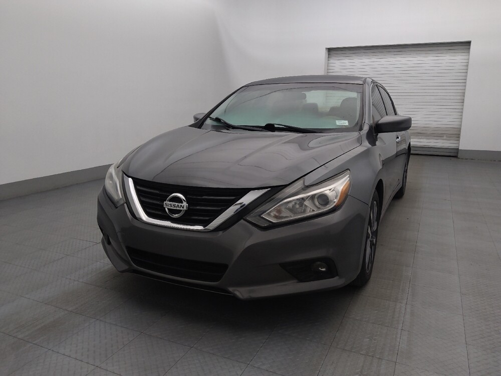 2017 Nissan Altima in Clearwater, FL 33764 - 18100093 15