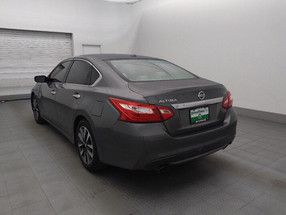 2017 Nissan Altima in Clearwater, FL 33764 - 18100093 5