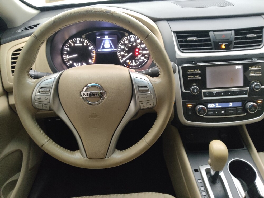 2017 Nissan Altima in Clearwater, FL 33764 - 18100093 22