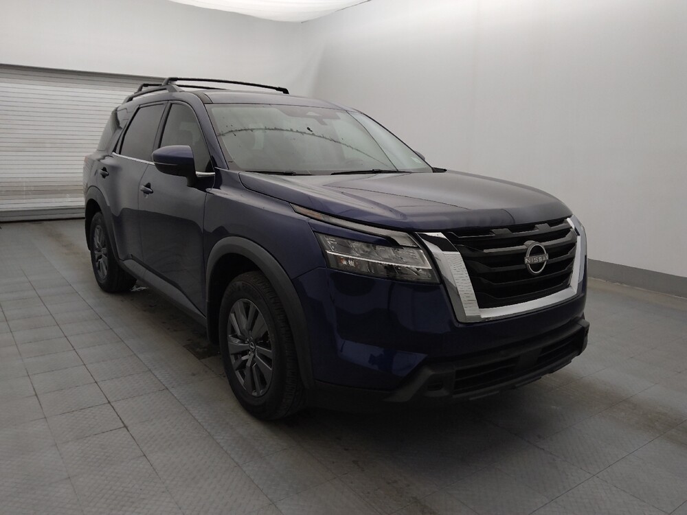 2022 Nissan Pathfinder in Clearwater, FL 33764 - 18100094 13