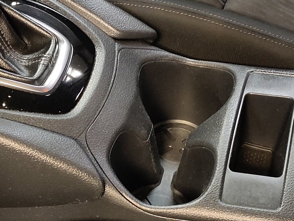 2017 Nissan Rogue in Columbus, GA 31909 - 18100095 26