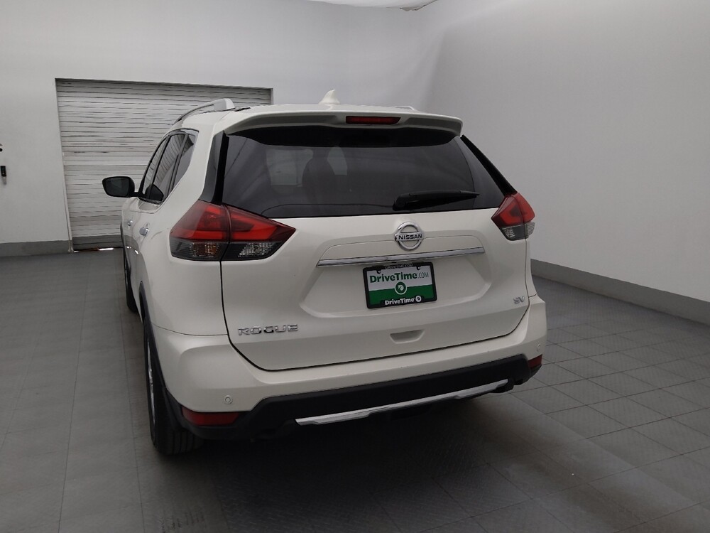 2019 Nissan Rogue in Bradenton, FL 34207 - 18100097 6