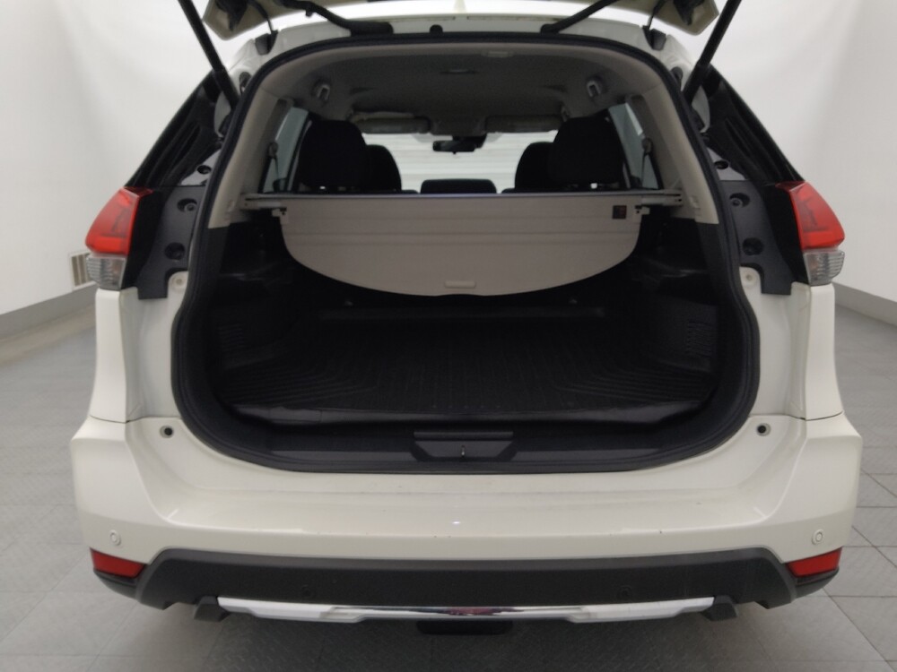 2019 Nissan Rogue in Bradenton, FL 34207 - 18100097 29