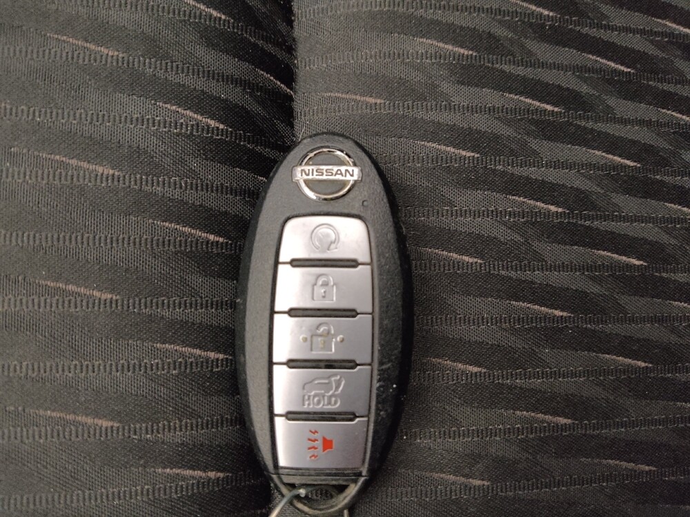 2019 Nissan Rogue in Bradenton, FL 34207 - 18100097 32