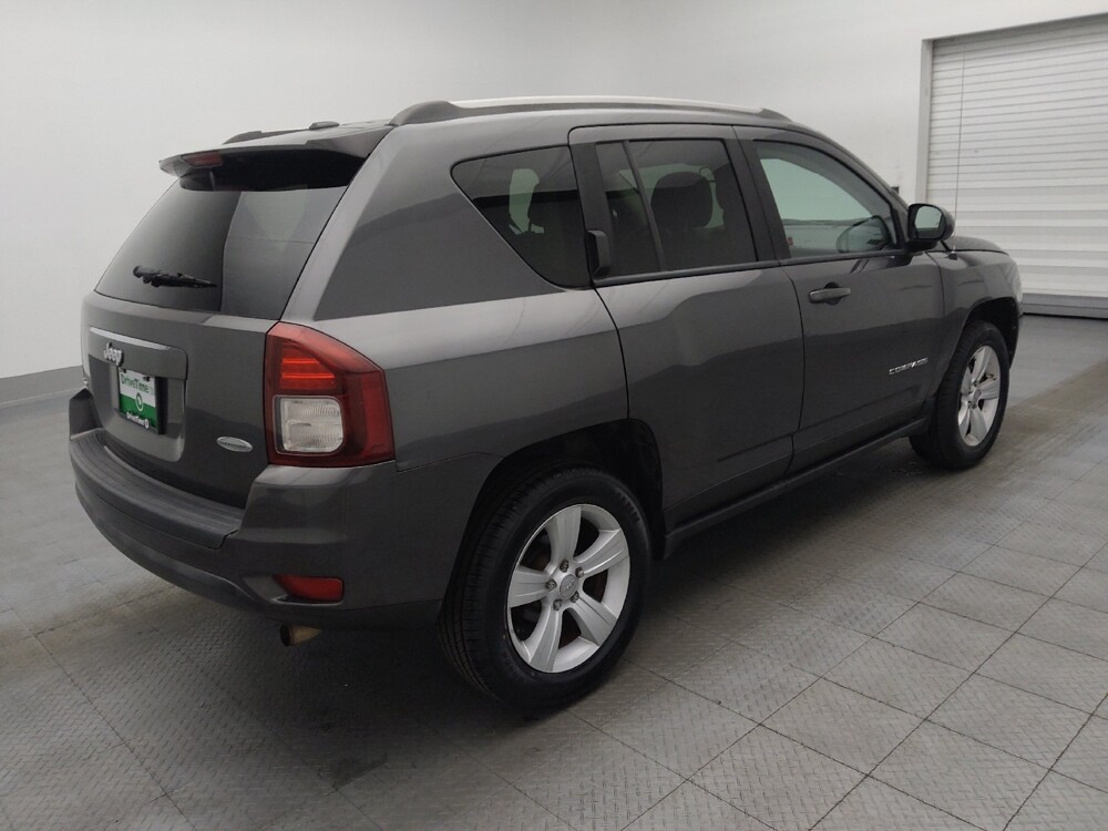 2016 Jeep Compass in Hialeah, FL 33014 - 18100102 10