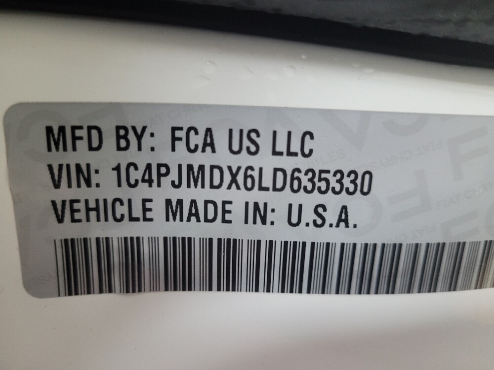 2020 Jeep Cherokee in Knoxville, TN 37923 - 18100104 33