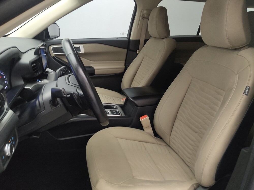 2020 Ford Explorer in Kissimmee, FL 34744 - 18100107 17