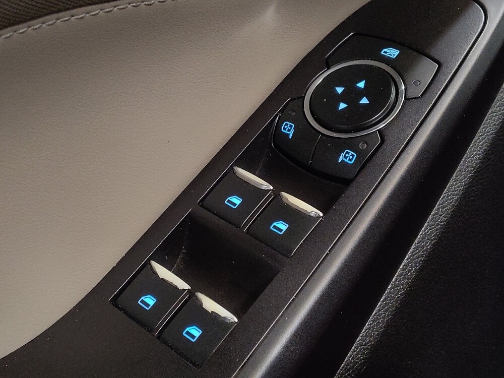 2020 Ford Explorer in Kissimmee, FL 34744 - 18100107 27