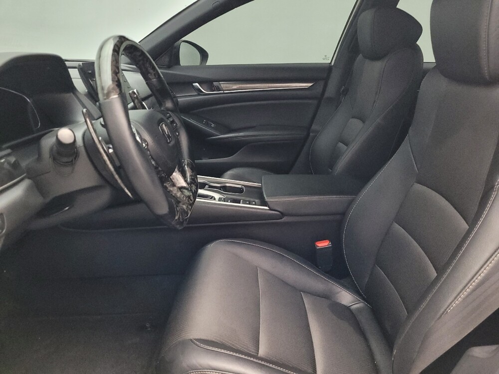2021 Honda Accord in Orlando, FL 32808 - 18100108 17