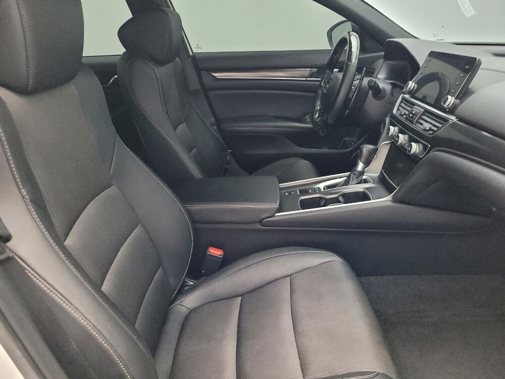 2021 Honda Accord in Orlando, FL 32808 - 18100108 21