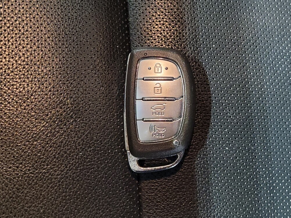 2017 Hyundai Tucson in Lauderdale Lakes, FL 33313 - 18100109 32