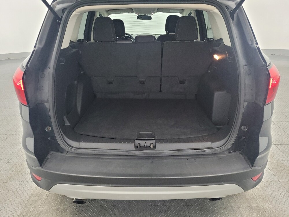 2019 Ford Escape in Hialeah, FL 33014 - 18100112 29