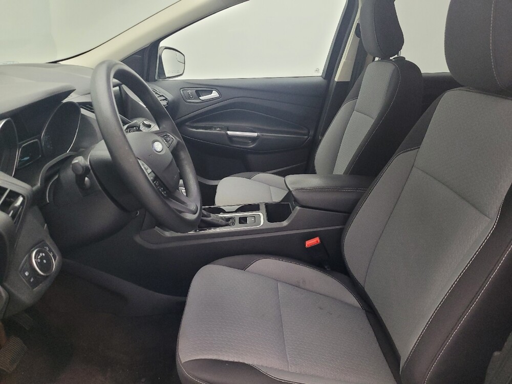 2019 Ford Escape in Hialeah, FL 33014 - 18100112 17