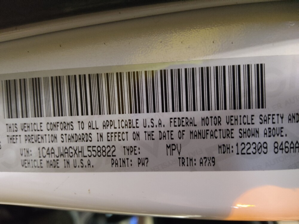 2017 Jeep Wrangler in Hialeah, FL 33014 - 18100113 33