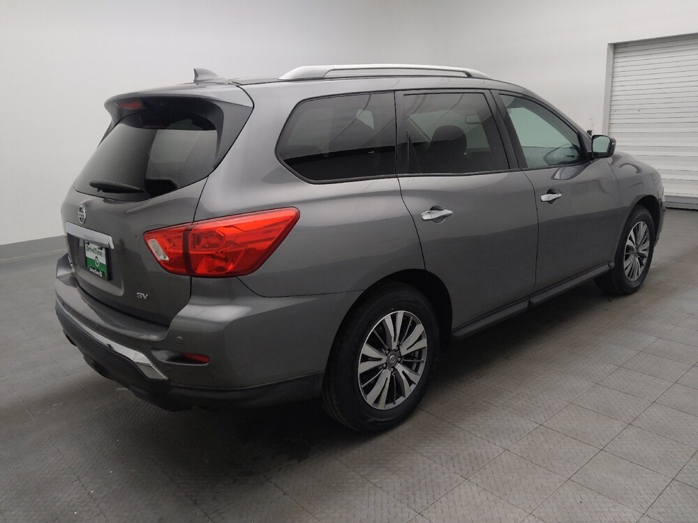 2020 Nissan Pathfinder in Orlando, FL 32808 - 18100117 10