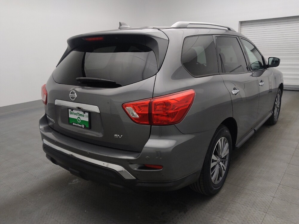 2020 Nissan Pathfinder in Orlando, FL 32808 - 18100117 9