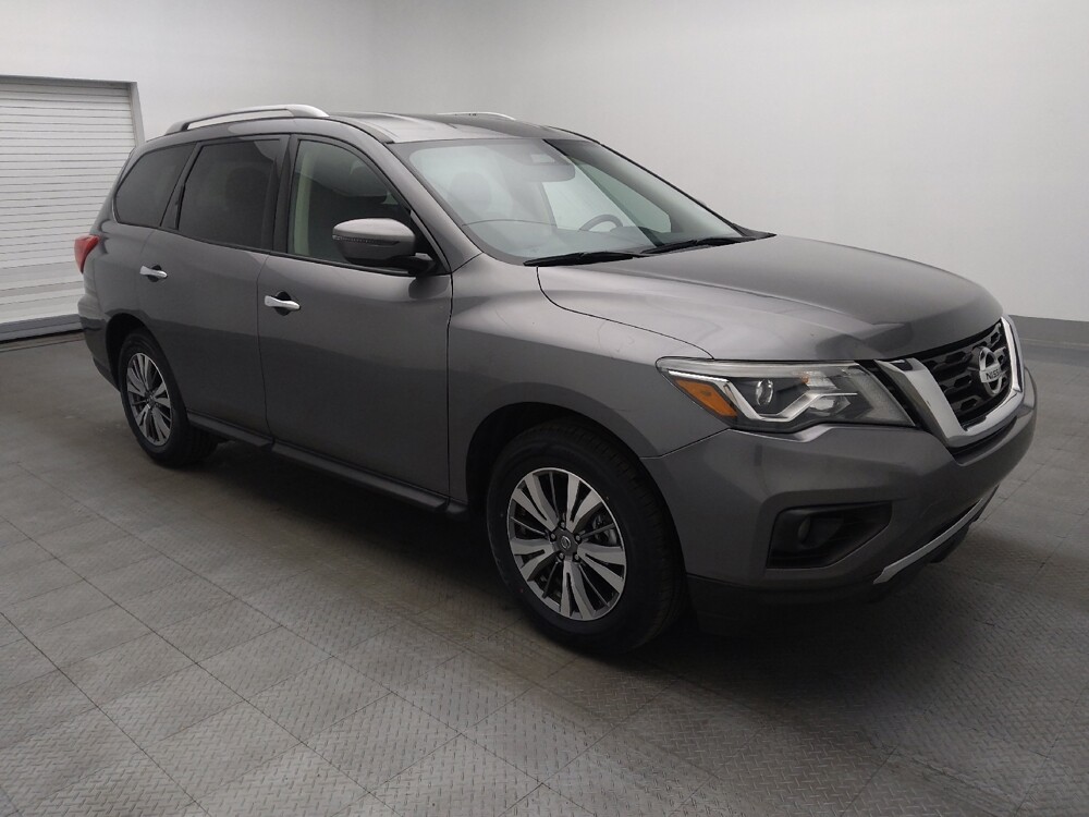 2020 Nissan Pathfinder in Orlando, FL 32808 - 18100117 11