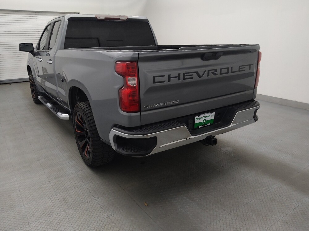 2019 Chevrolet Silverado 1500 in Charleston, SC 29414 - 18100123 6