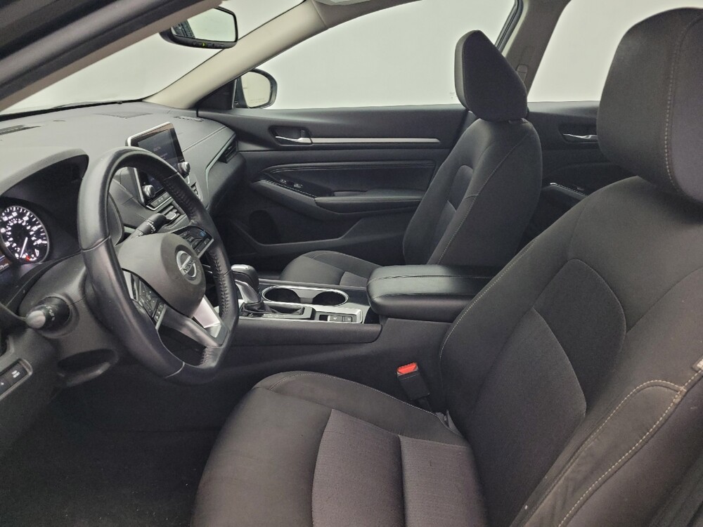 2020 Nissan Altima in Wilmington, NC 28405 - 18100126 17