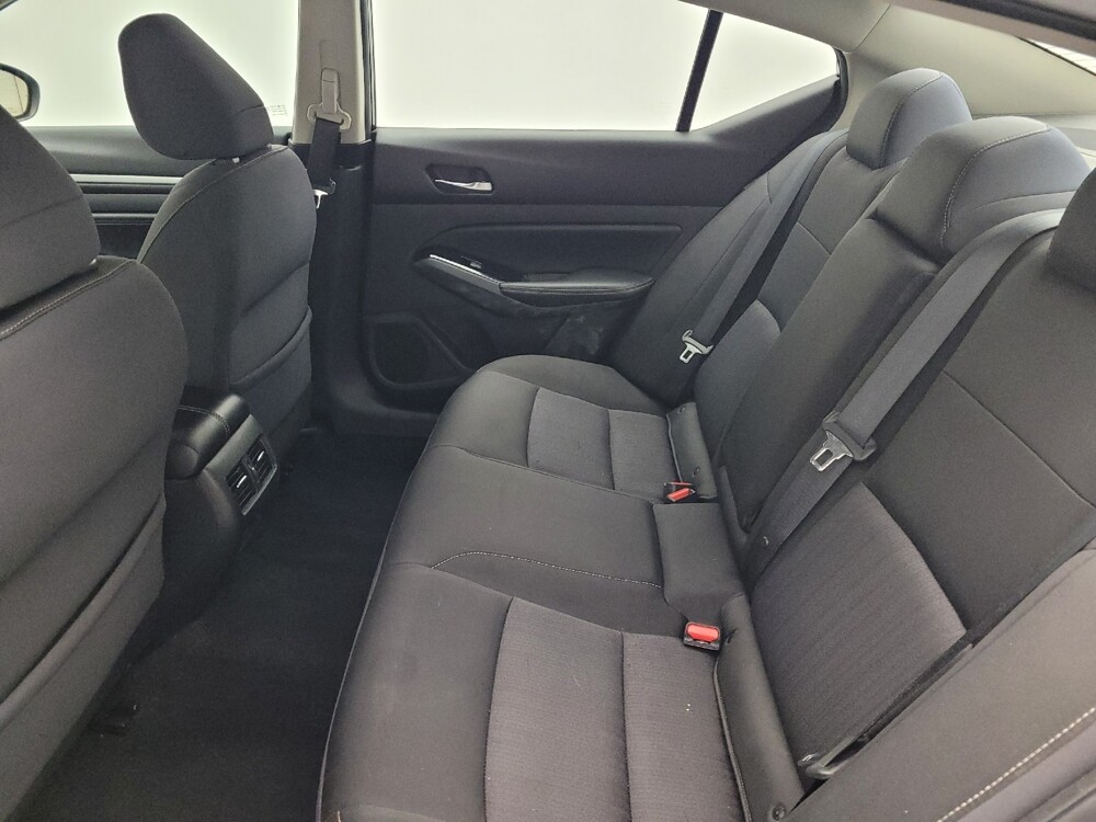 2020 Nissan Altima in Wilmington, NC 28405 - 18100126 18