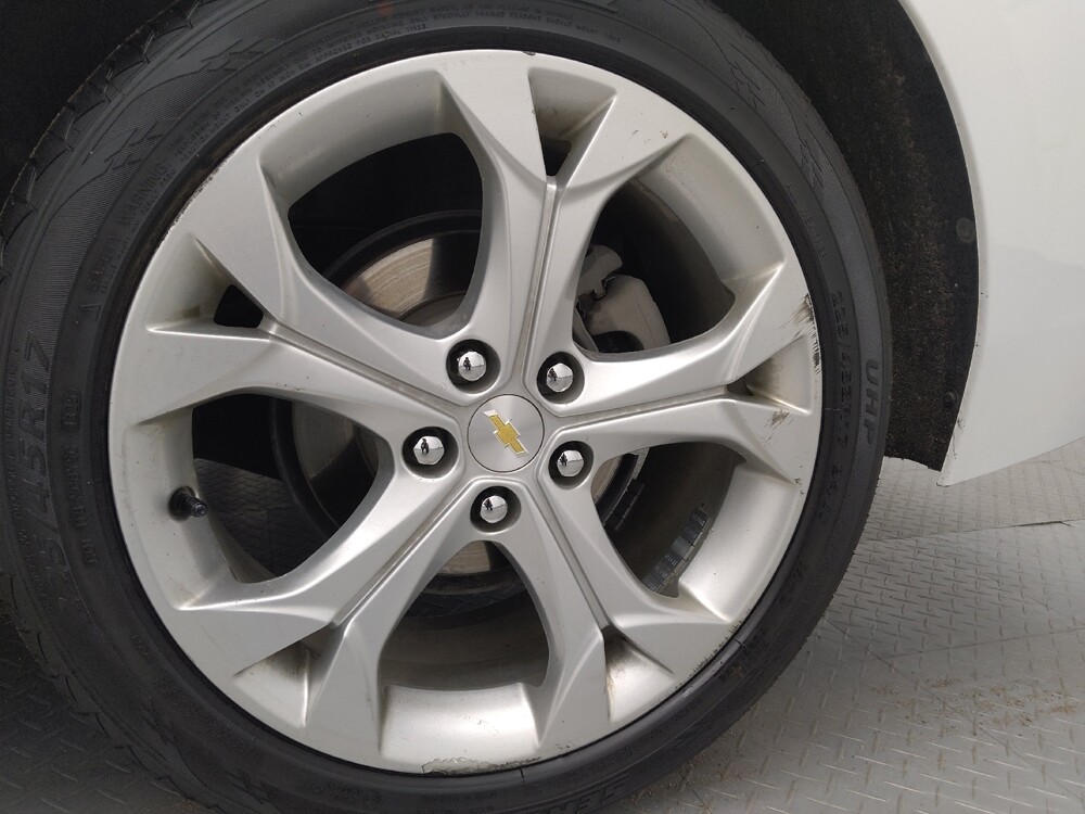 2017 Chevrolet Cruze in Springfield, MO 65807 - 18100128 31