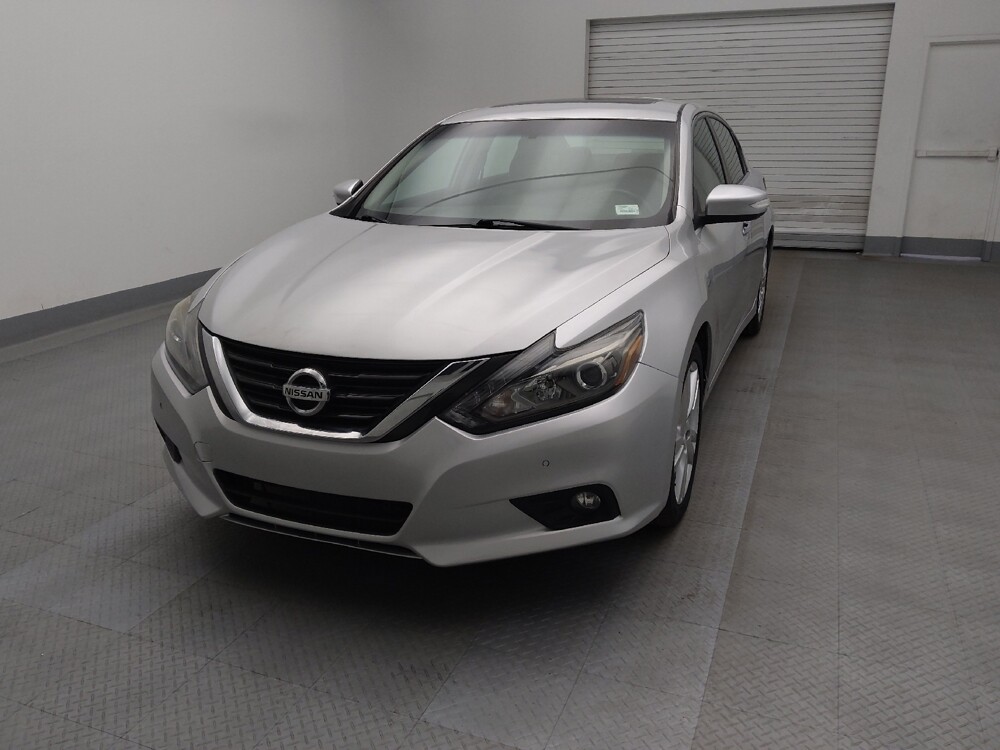 2017 Nissan Altima in Denver, CO 80012 - 18100130 15