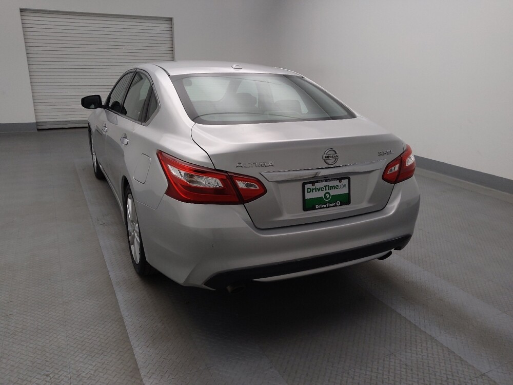 2017 Nissan Altima in Denver, CO 80012 - 18100130 6