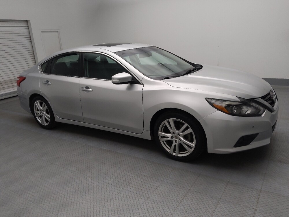 2017 Nissan Altima in Denver, CO 80012 - 18100130 11