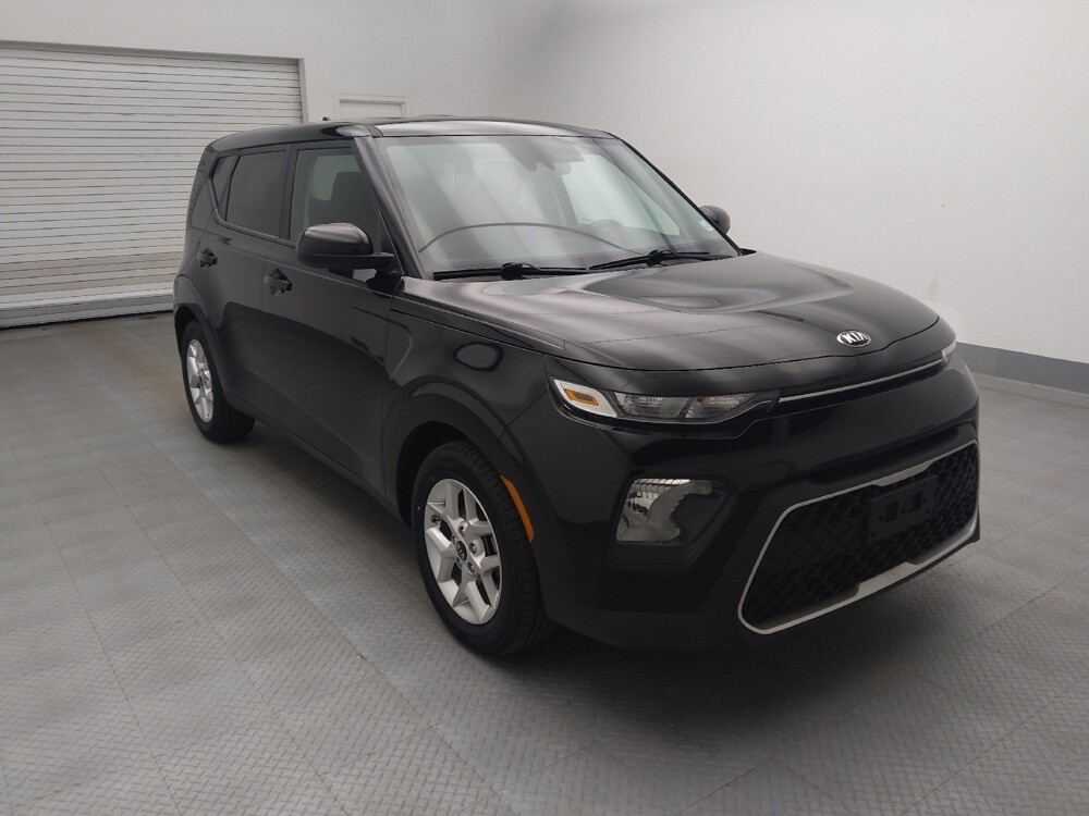 2020 Kia Soul in Wichita, KS 67207 - 18100131 13