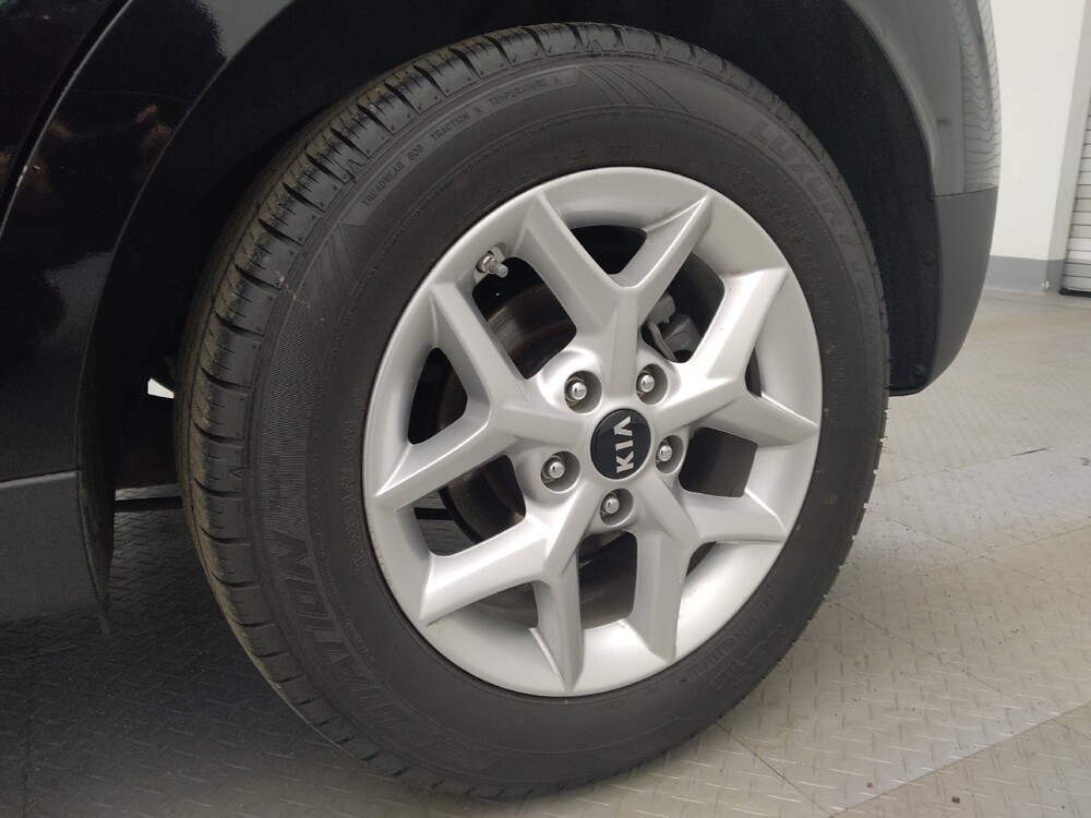 2020 Kia Soul in Wichita, KS 67207 - 18100131 31