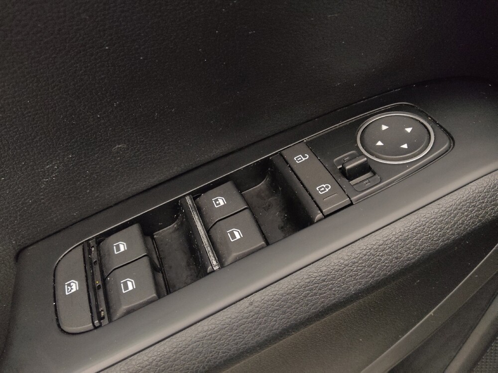 2020 Kia Soul in Wichita, KS 67207 - 18100131 27